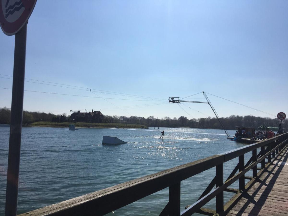 Ferienhaus Ella Am See Aurich Kültér fotó