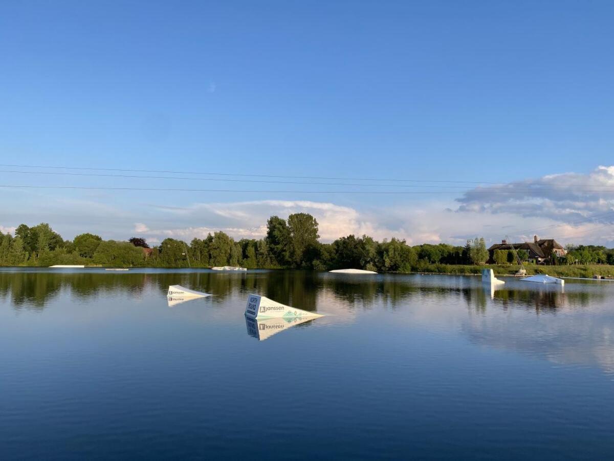 Ferienhaus Ella Am See Aurich Kültér fotó