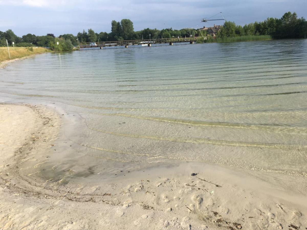 Ferienhaus Ella Am See Aurich Kültér fotó